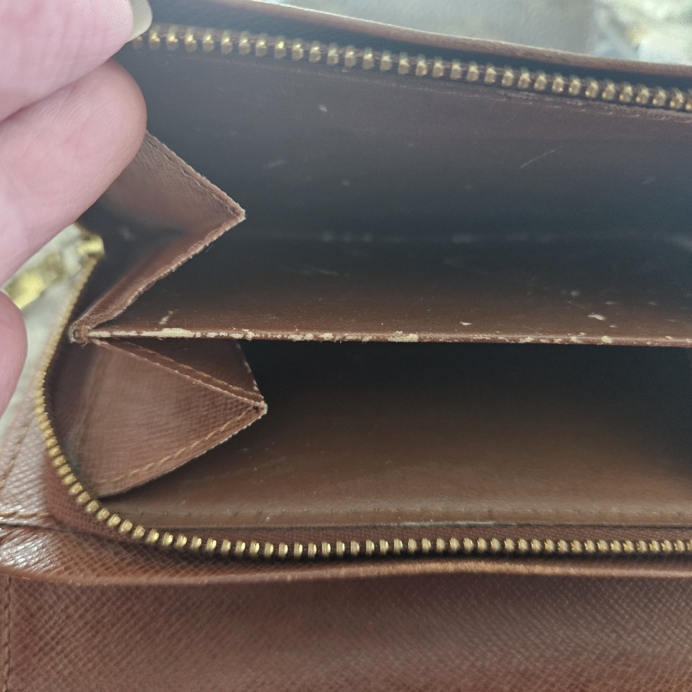 LV vintage wallet Still Have Some Life. No Code As Is - Picture 12 of 14